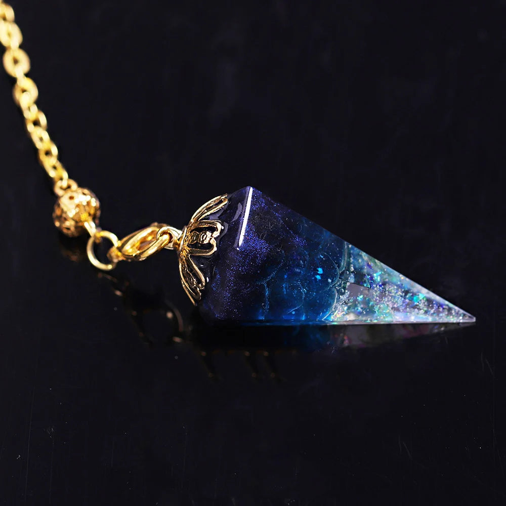 Healing Pendulum for Divination Blue Quartz Pendulums Natural Stone Taper Pendulums Reiki Crystal Pendant