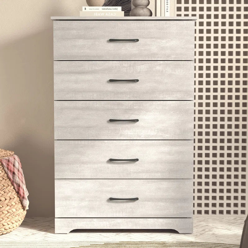 Arkia 5 Drawer 31.5" W Dresser