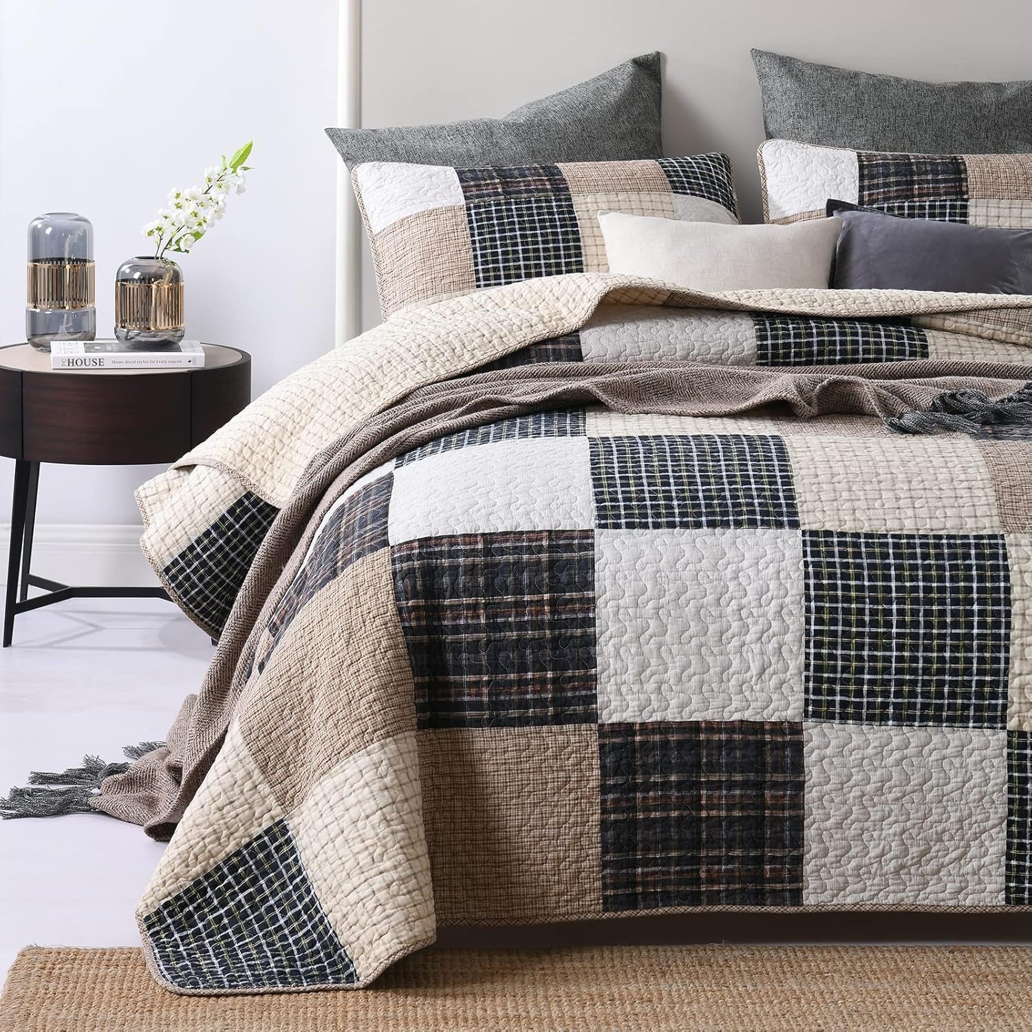 Quilt 100% Cotton King Size Quilt Set, Brown Khaki Black White Patchwork Plaid Bedspread, Lightweight Reversible Soft Summer Quilt Bedding Set, 3-Pieces